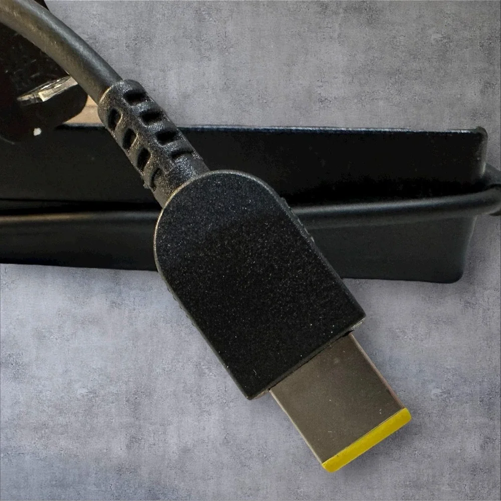 OEM Genuine Lenovo Thinkpad Charger‎ 20V 3.25A 65 Watt ADLX65NLC2A ADLX65NCC2A